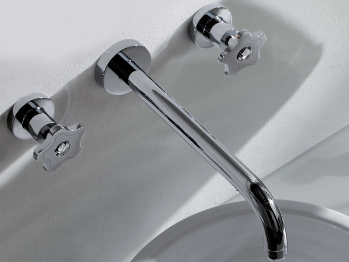 GIÒ CRYSTAL - GIÒ - F3620/S - 3 hole wall-mounted washbasin tap with Swarovski® crystals _ Rubinetteria Giulini